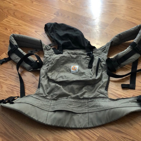 Ergobaby carrier-Khaki